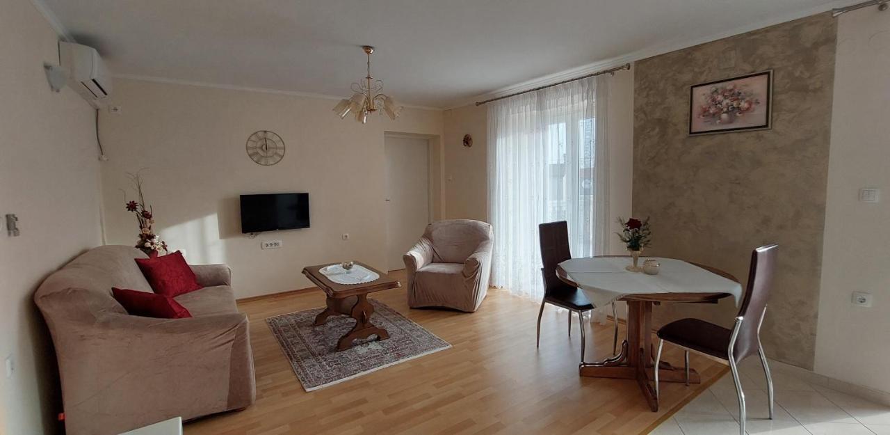 Apartmani Diva Malinska Exterior foto